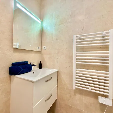 Appartement Retro Pop & Design - Easy Access To - Tram 100m
