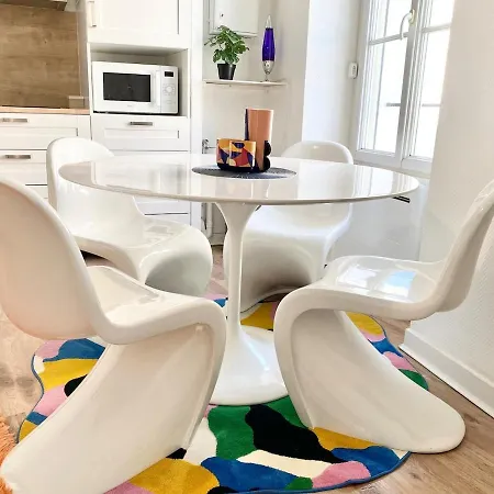 Retro Pop & Design - Easy Access To - Tram 100m Appartement